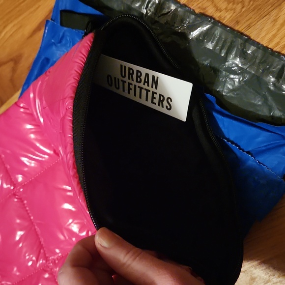 🔮3/$30 UO 16" Laptop Sleeve - Picture 2 of 5